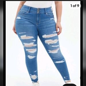 Torrid 20R Torrid Jeans Fishnet Deconstructed Jegging SKINNY SUPER SOFT